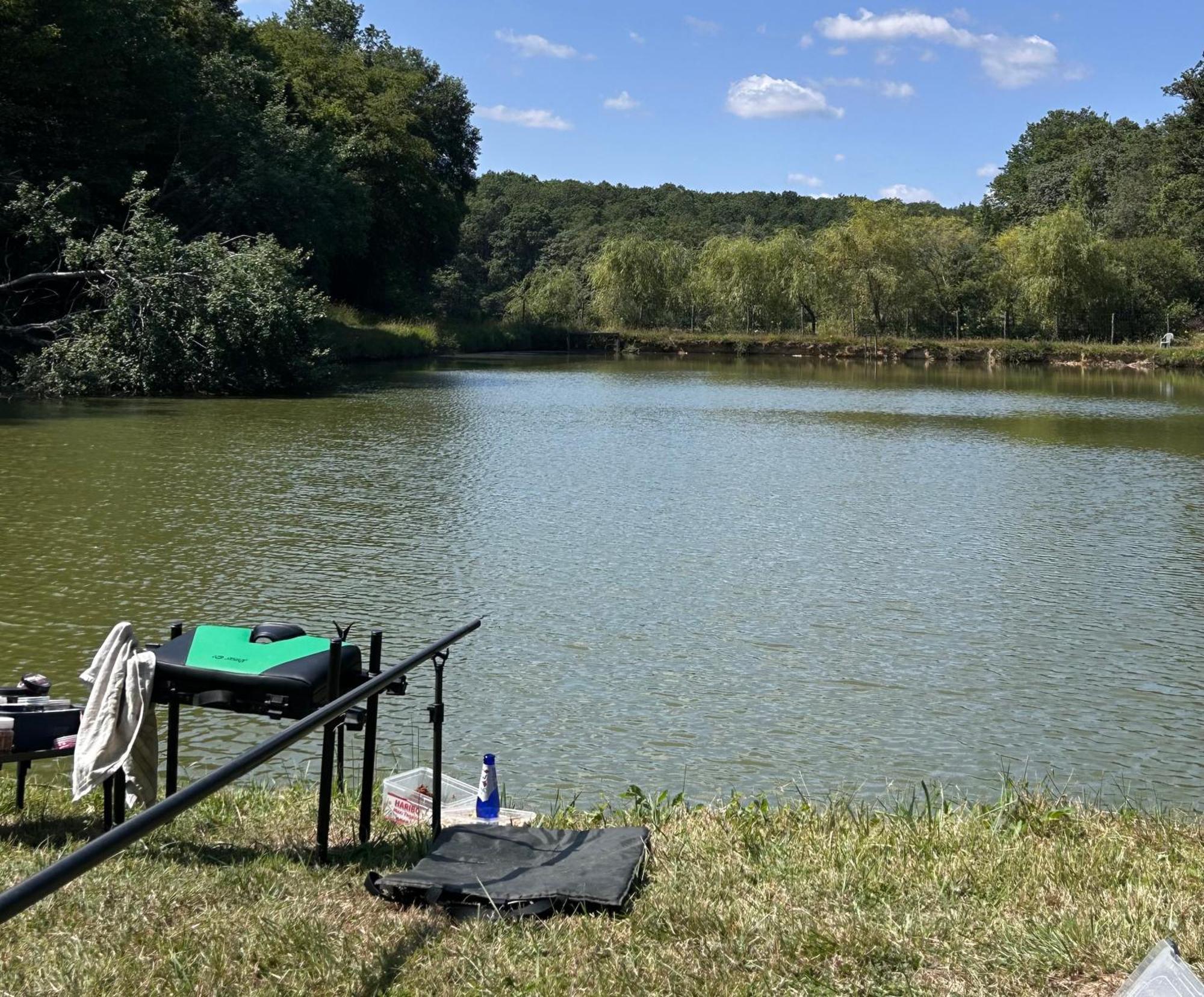 Camping Les Petites Minaudieres Coussay-les-Bois Exterior photo